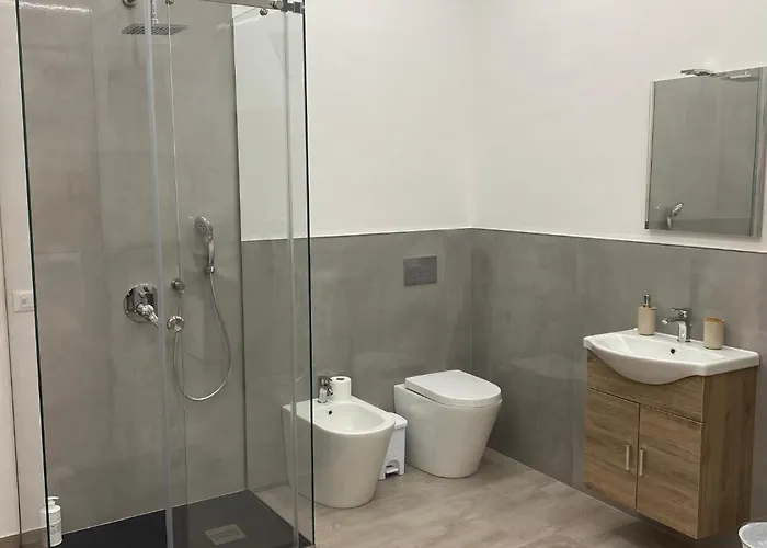 Locazione Breve Le Stanze Di Mandy Konukevi 3*